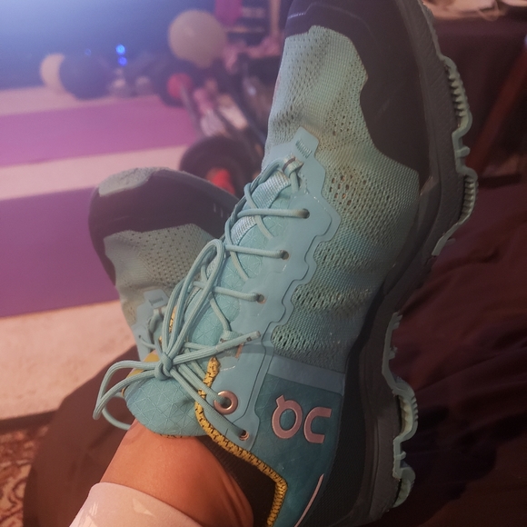 ON womans trail running shoes 7 - Picture 7 of 16